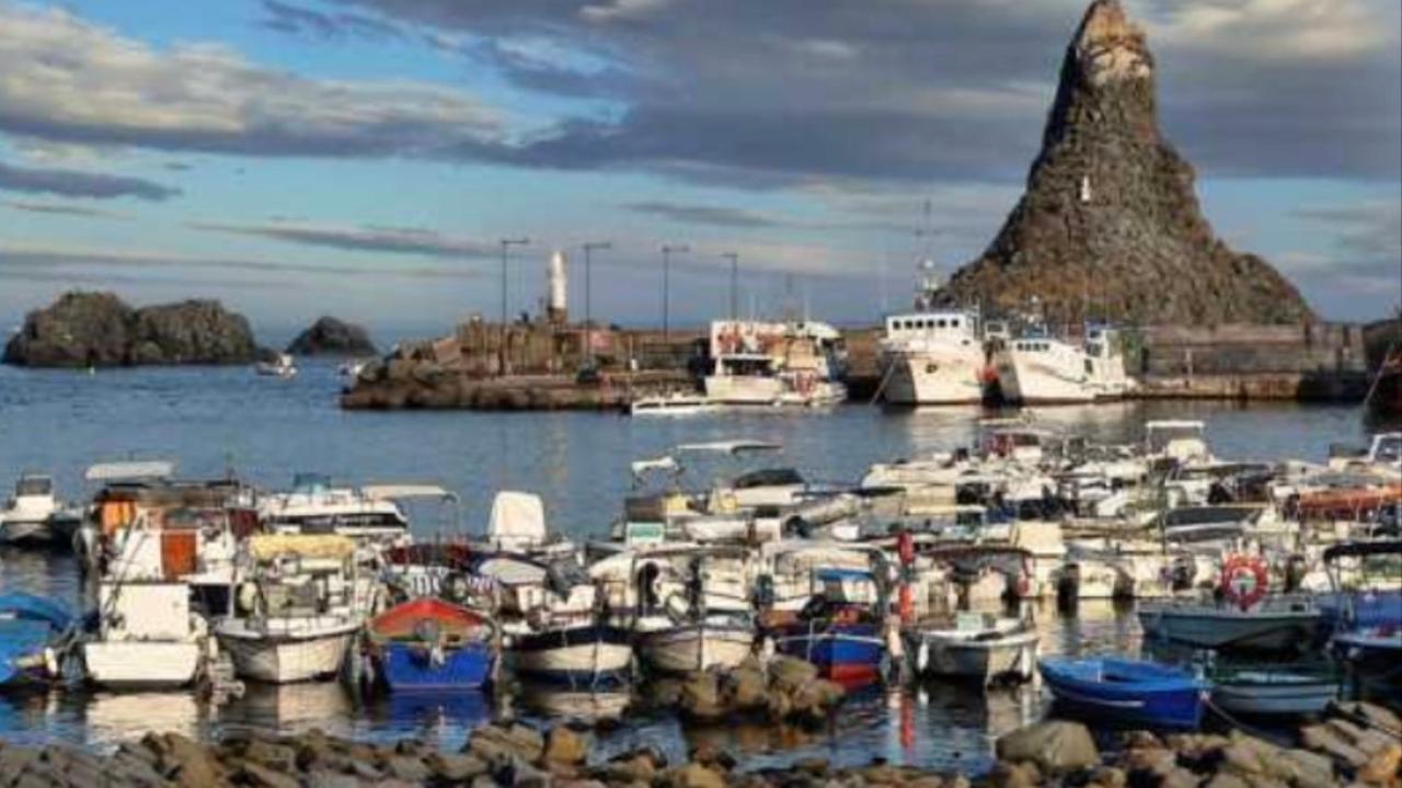 Casa Galatea Appartement Aci Trezza Buitenkant foto